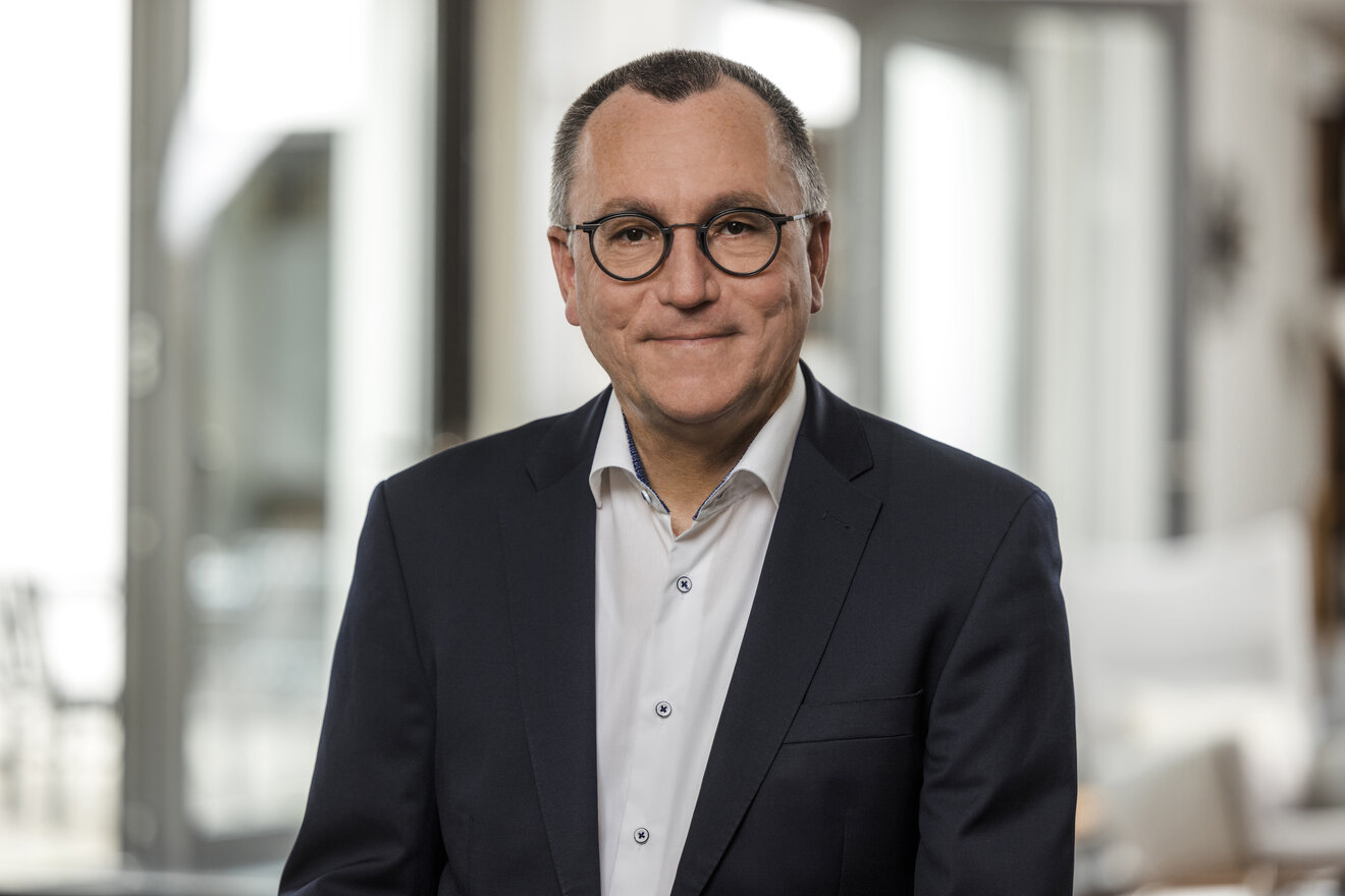 Dr. Peter Röttgen